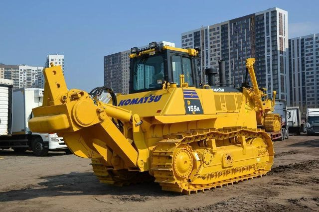 Komatsu D155A-6 · Экскаваторы и погрузчики · 2025 г. · Владивосток - фото