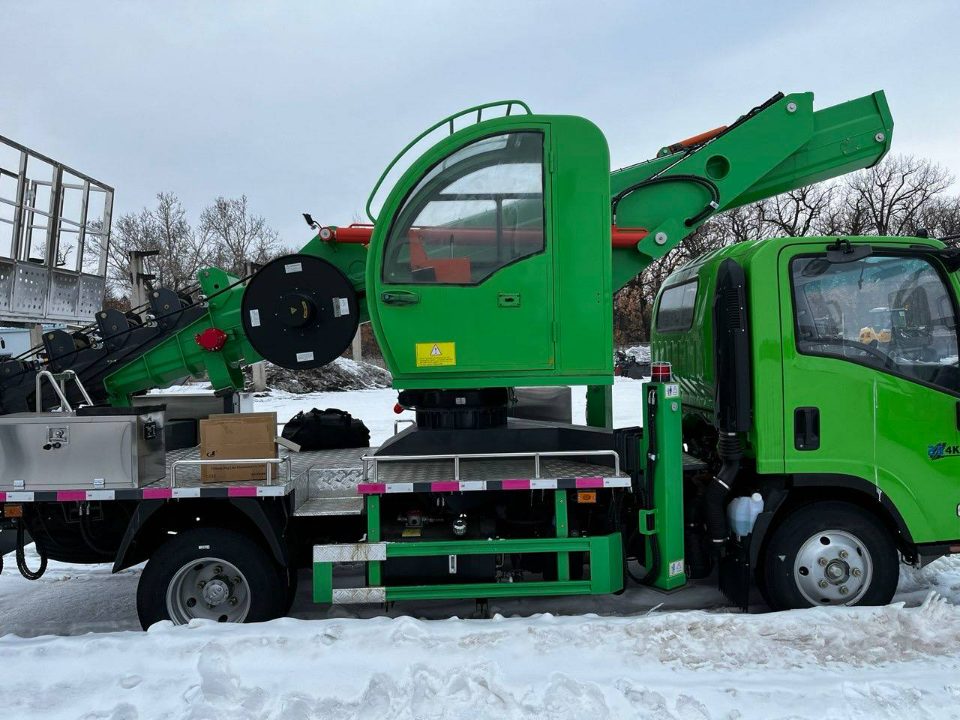 Isuzu 4х2 · Автовышки - фото