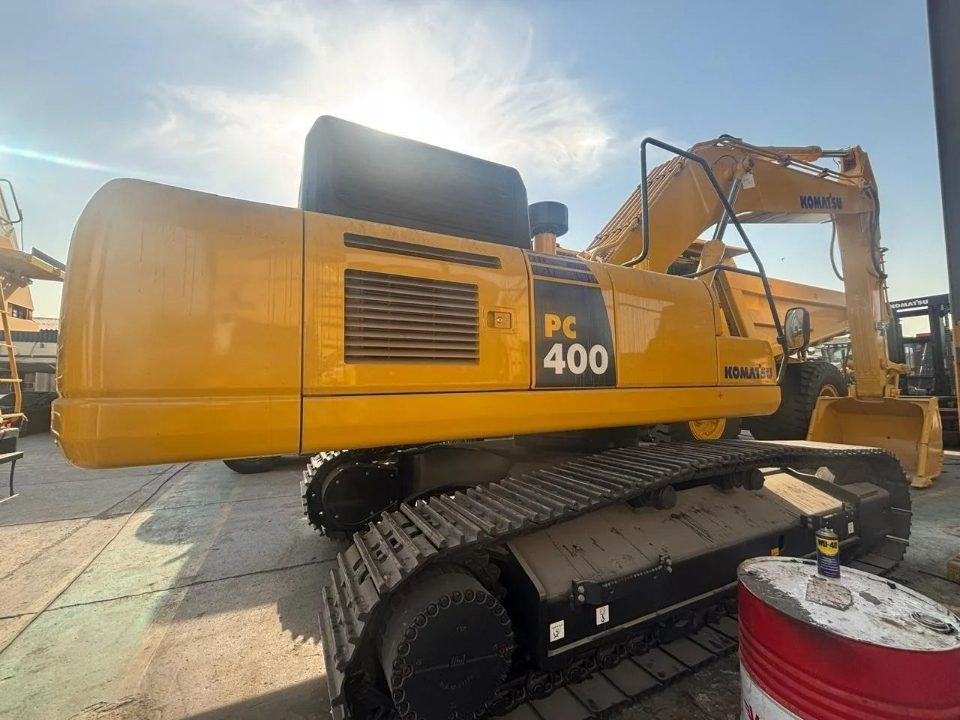 Komatsu PC400-8R · Экскаваторы и погрузчики · 2025 г. · Владивосток - фото