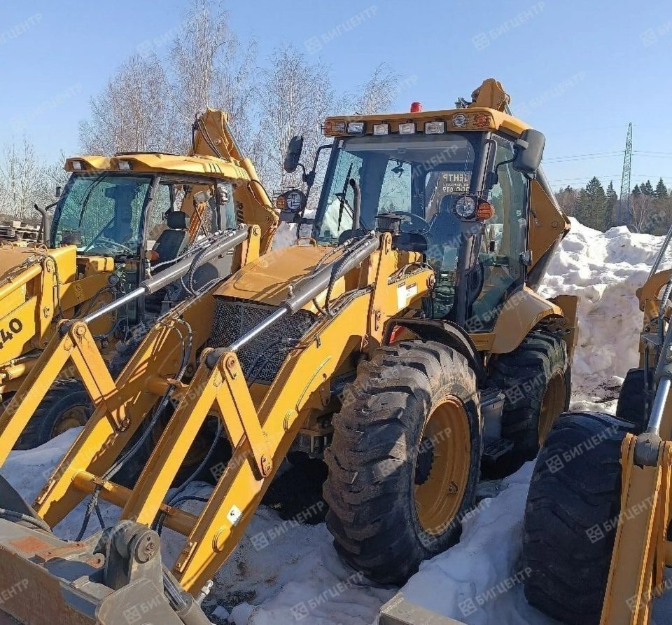 RMX SE460TS · Экскаваторы и погрузчики · Москва - фото